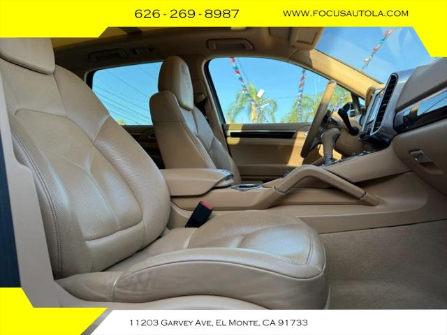 2017 Porsche Cayenne Platinum Edition