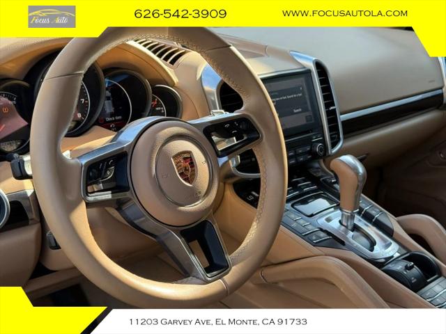 2017 Porsche Cayenne Platinum Edition