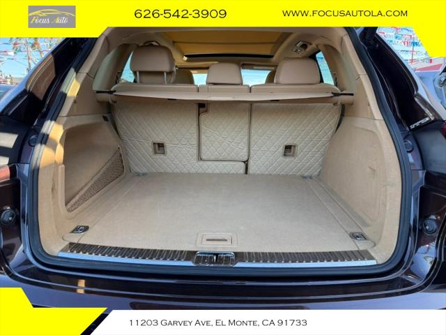 2017 Porsche Cayenne Platinum Edition