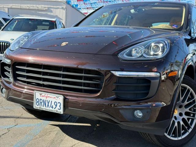 2017 Porsche Cayenne Platinum Edition