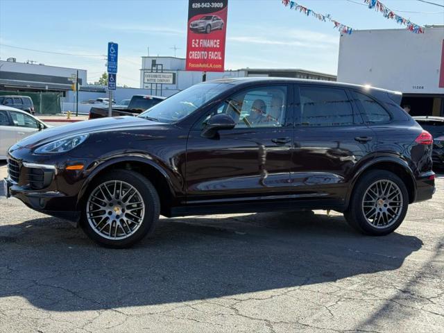 2017 Porsche Cayenne Platinum Edition