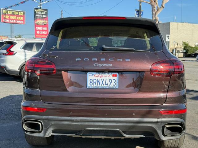 2017 Porsche Cayenne Platinum Edition