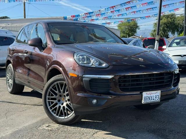 2017 Porsche Cayenne Platinum Edition