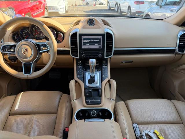 2017 Porsche Cayenne Platinum Edition