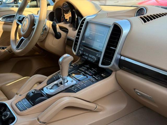 2017 Porsche Cayenne Platinum Edition