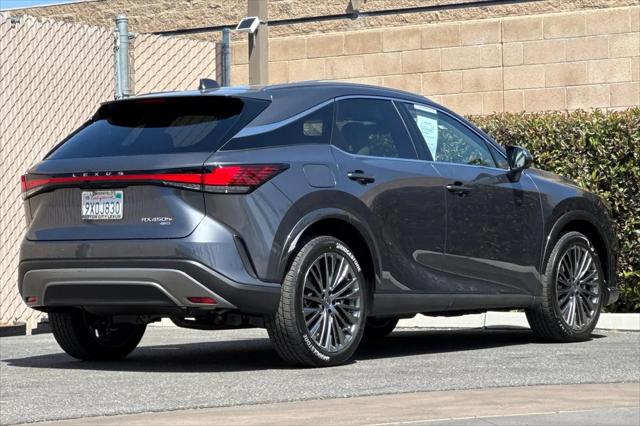 2026 Lexus RX 450h+ Luxury