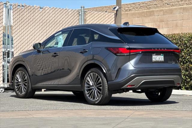 2026 Lexus RX 450h+ Luxury