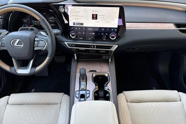 2026 Lexus RX 450h+ Luxury