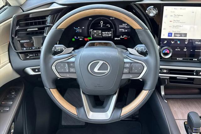 2026 Lexus RX 450h+ Luxury