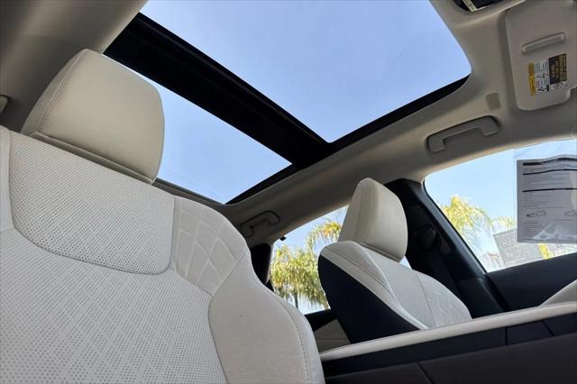 2026 Lexus RX 450h+ Luxury