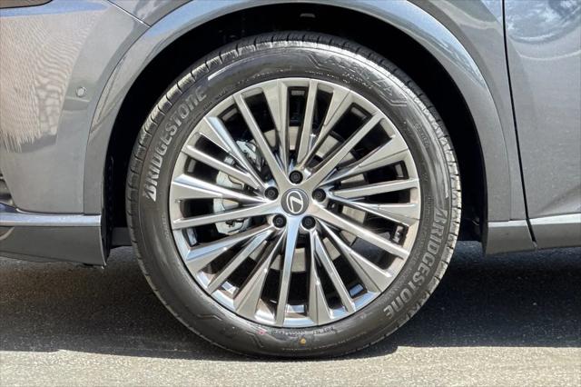 2026 Lexus RX 450h+ Luxury