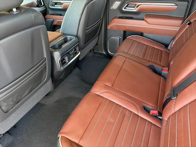 2026 GMC Sierra 2500HD Crew Cab, Standard Bed, Denali Ultimate, 4WD