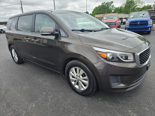 2017 Kia Sedona LX