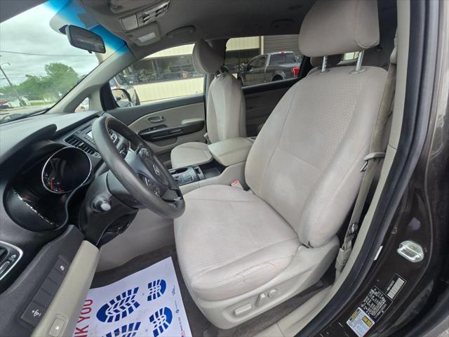 2017 Kia Sedona LX