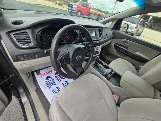2017 Kia Sedona LX