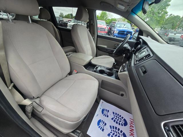 2017 Kia Sedona LX