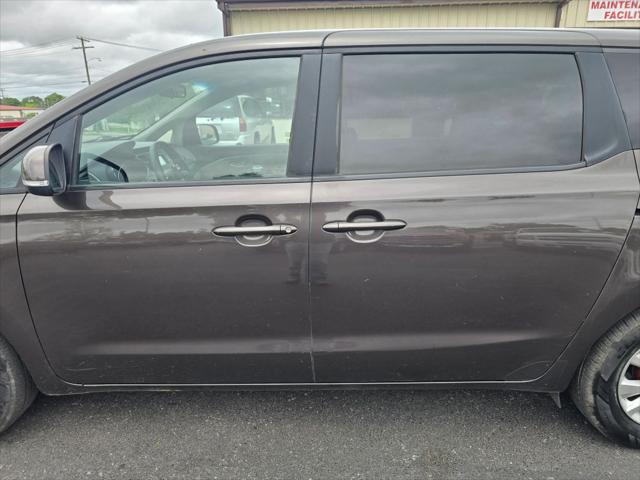 2017 Kia Sedona LX