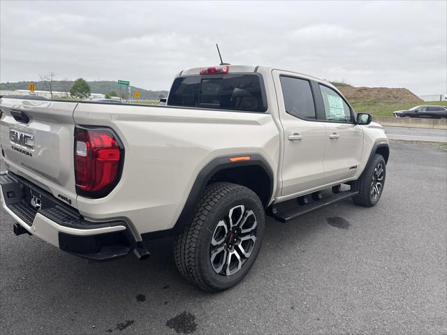 2026 GMC Canyon AT4, 4WD