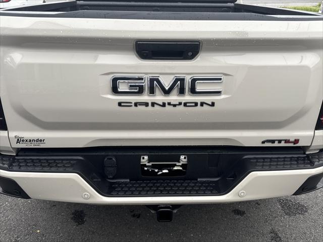 2026 GMC Canyon AT4, 4WD