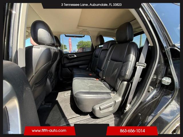2020 Nissan Pathfinder Platinum 2WD