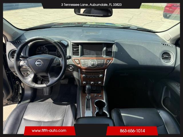 2020 Nissan Pathfinder Platinum 2WD