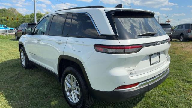 2025 Jeep Grand Cherokee Laredo X 4x4
