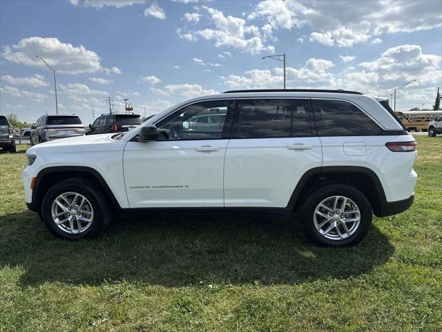 2025 Jeep Grand Cherokee Laredo X 4x4