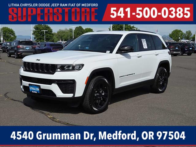 2026 Jeep Grand Cherokee Laredo Altitude for sale in Medford, OR