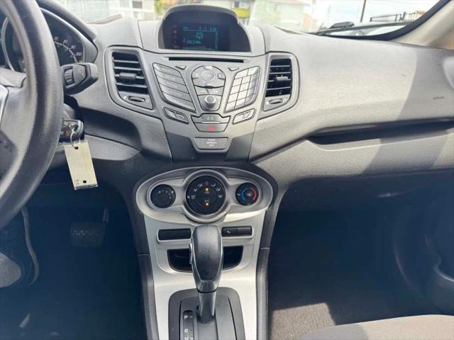 2016 Ford Fiesta SE
