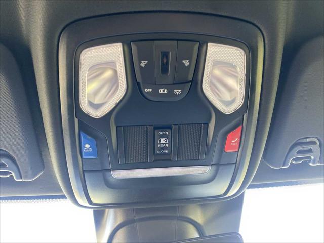 2026 Ram 2500 Black Express Crew Cab 4x4 6'4" Box