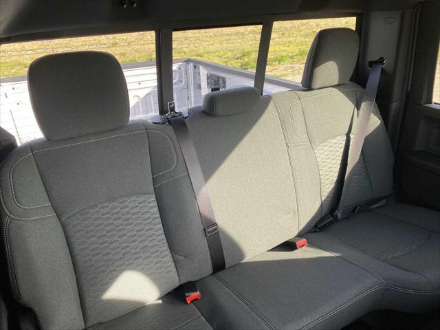 2026 Ram 2500 Black Express Crew Cab 4x4 6'4" Box