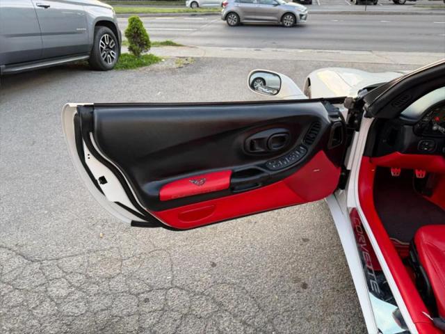 2002 Chevrolet Corvette Base