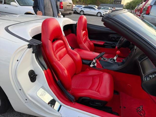 2002 Chevrolet Corvette Base