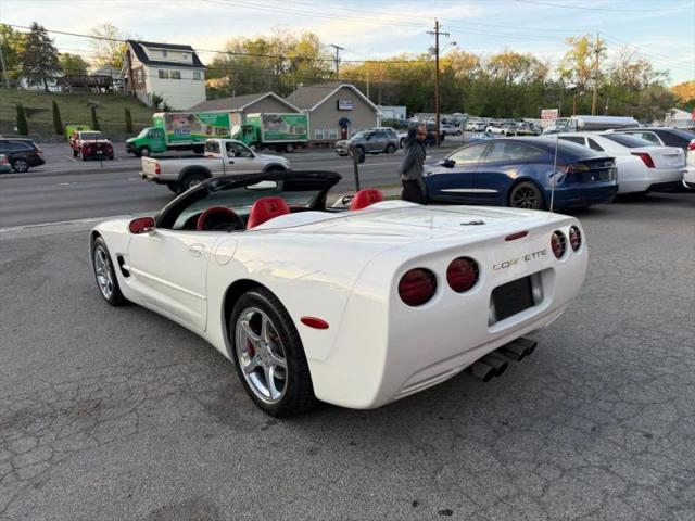 2002 Chevrolet Corvette Base