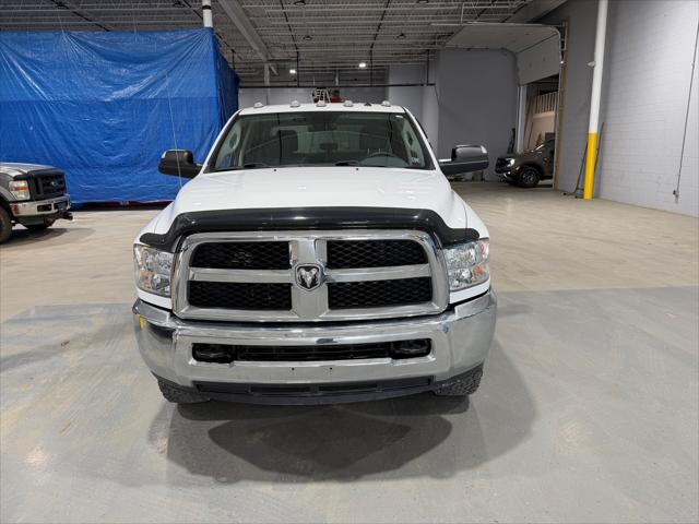 2017 RAM 2500 Tradesman Crew Cab 4x4 64 Box
