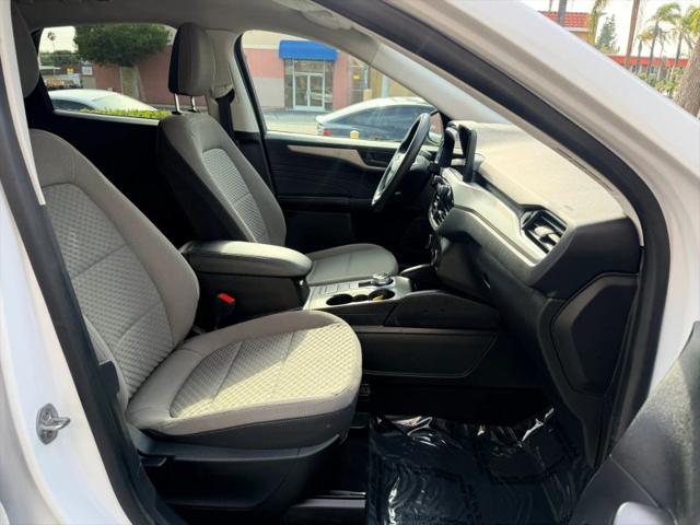 2022 Ford Escape SE Plug-In Hybrid