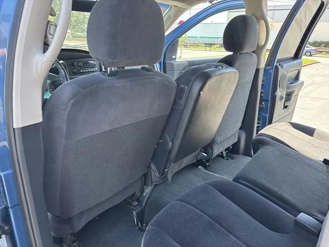 2002 Dodge Ram 1500 Base