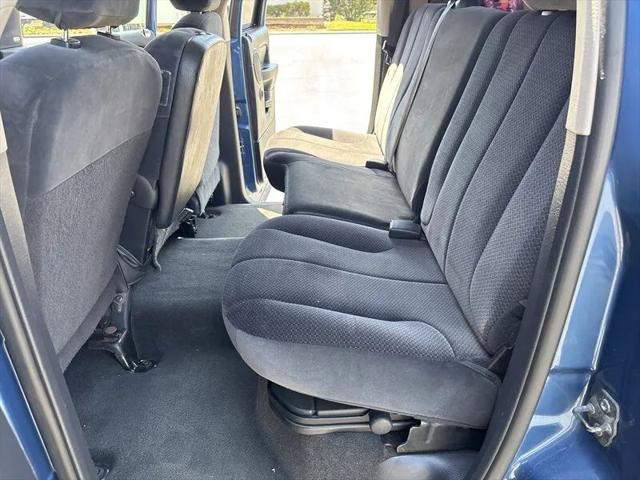 2002 Dodge Ram 1500 Base
