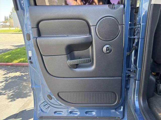 2002 Dodge Ram 1500 Base