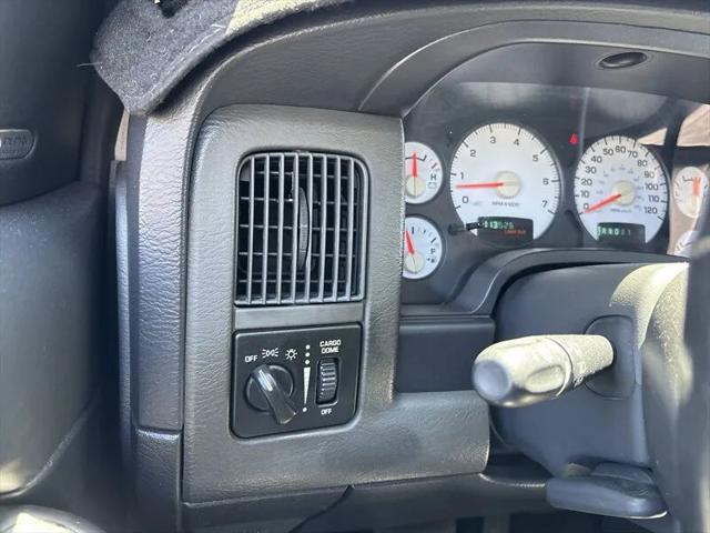 2002 Dodge Ram 1500 Base