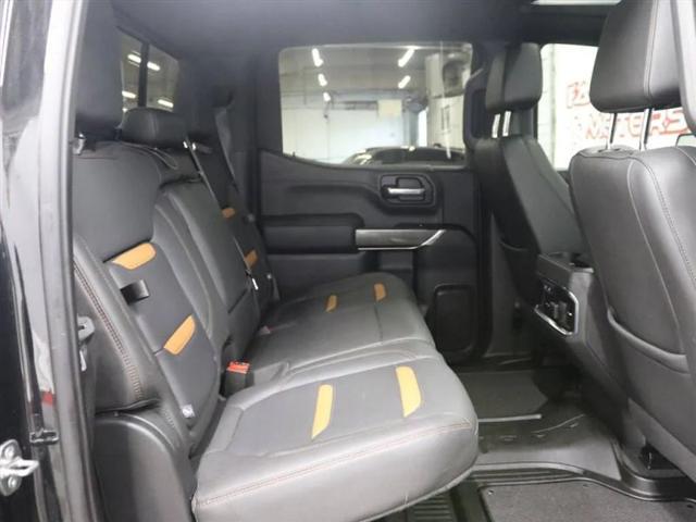 2021 GMC Sierra 1500 4WD Crew Cab Short Box AT4