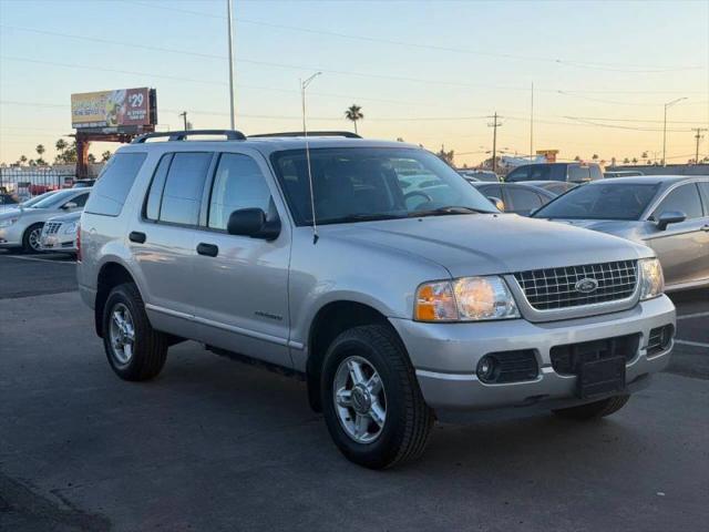2004 Ford Explorer XLT
