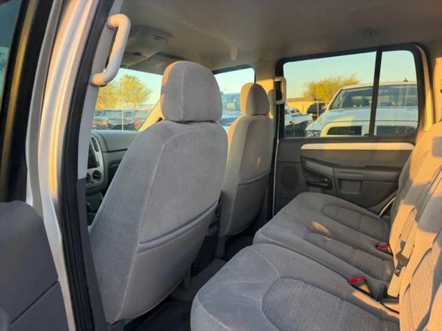 2004 Ford Explorer XLT