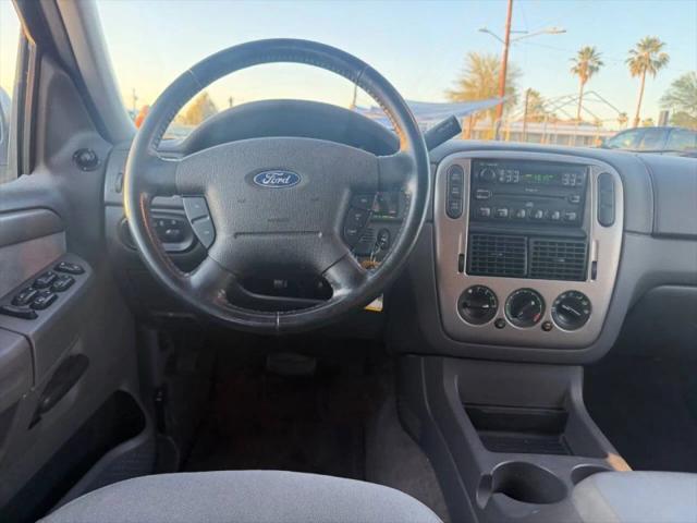 2004 Ford Explorer XLT