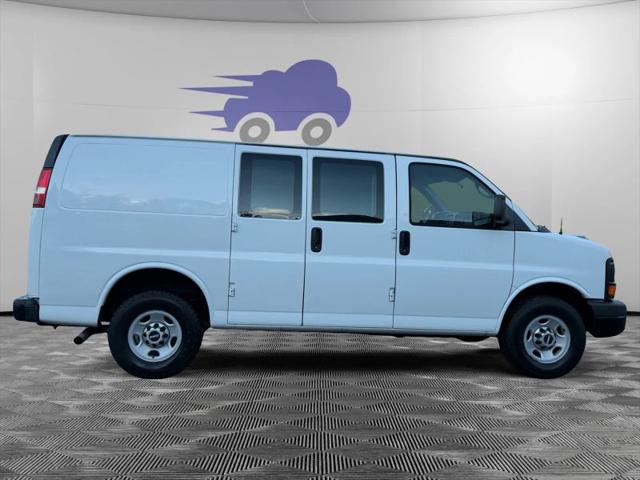 2014 GMC Savana 2500 Work Van