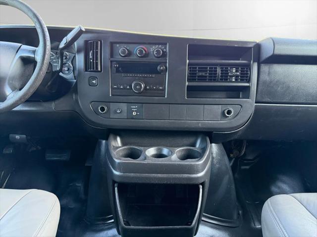 2014 GMC Savana 2500 Work Van