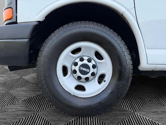 2014 GMC Savana 2500 Work Van