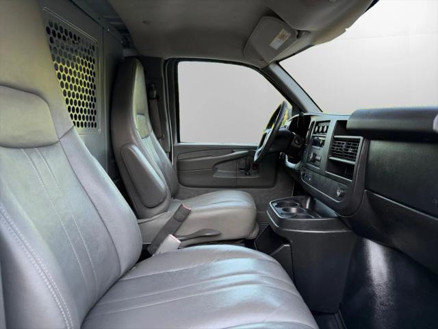 2014 GMC Savana 2500 Work Van