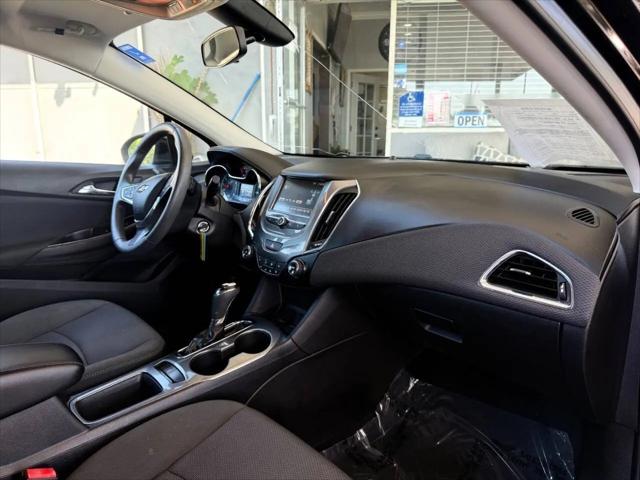 2018 Chevrolet Cruze LT Auto