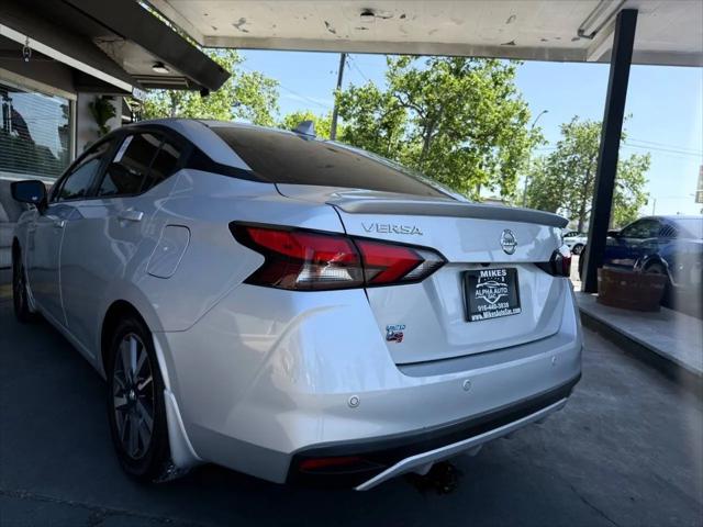 2020 Nissan Versa SV Xtronic CVT